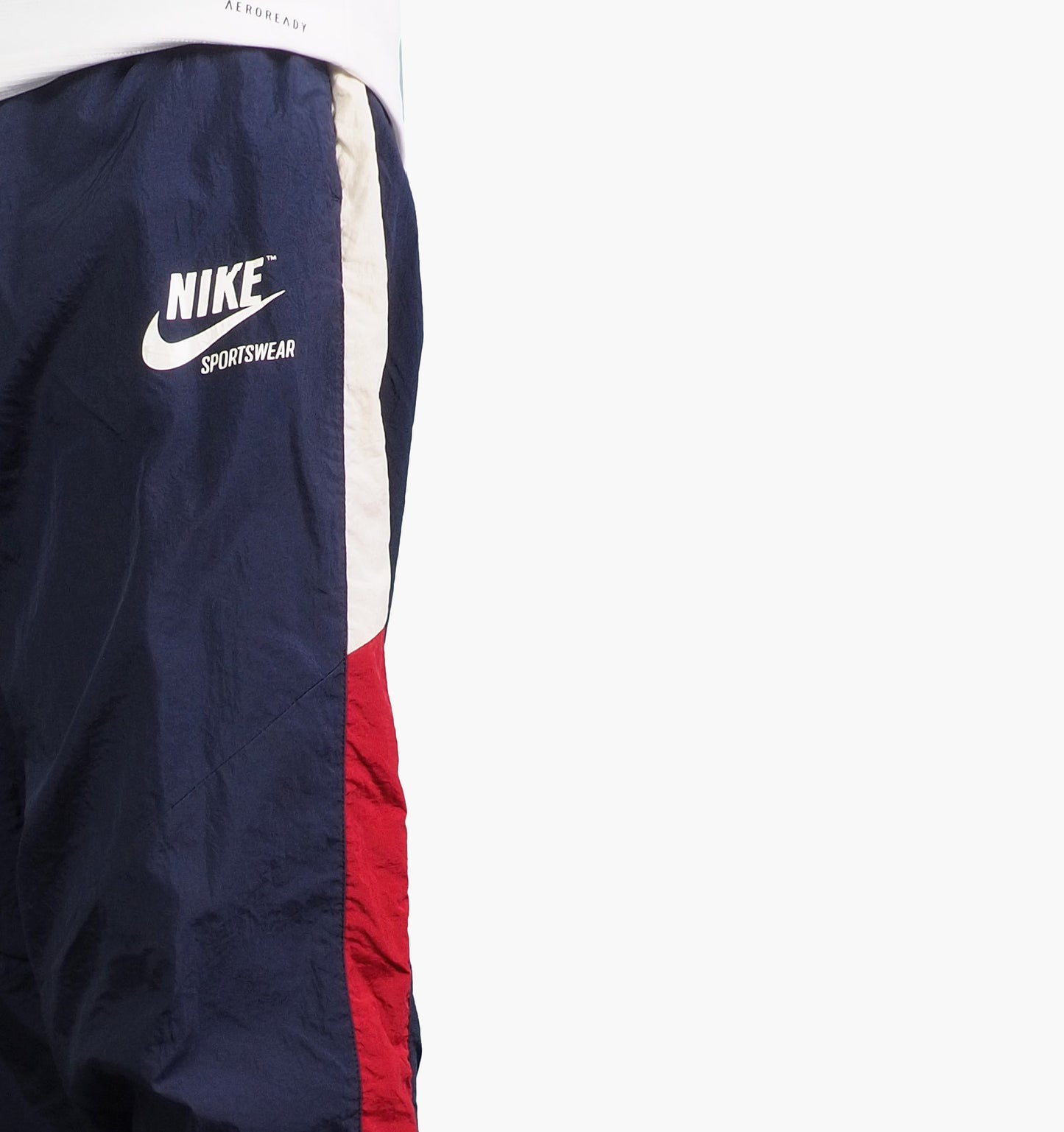 Nike Nylon Track Pants (M)