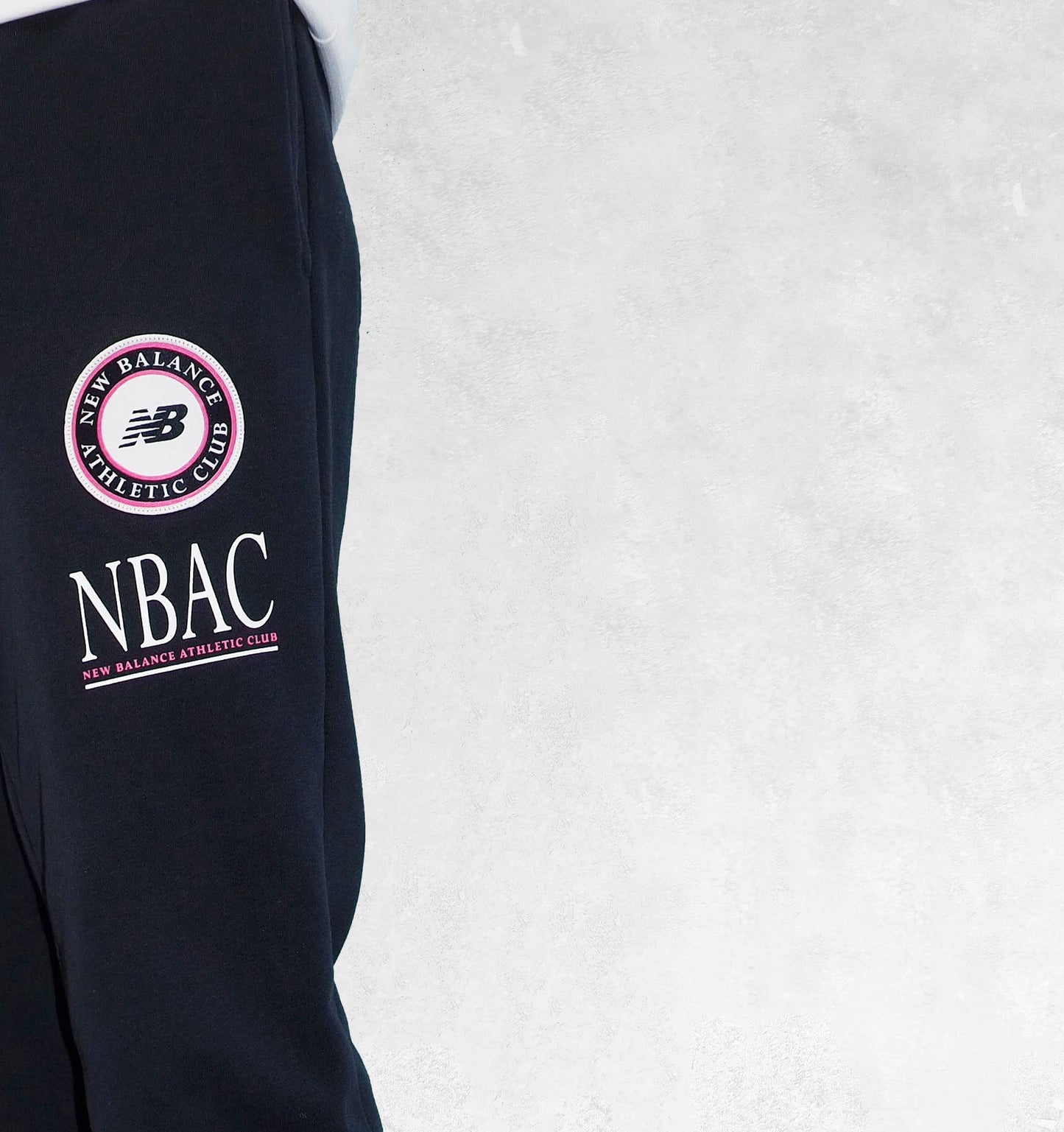 New Balance Sweat Pants Gesticktes Logo (S)