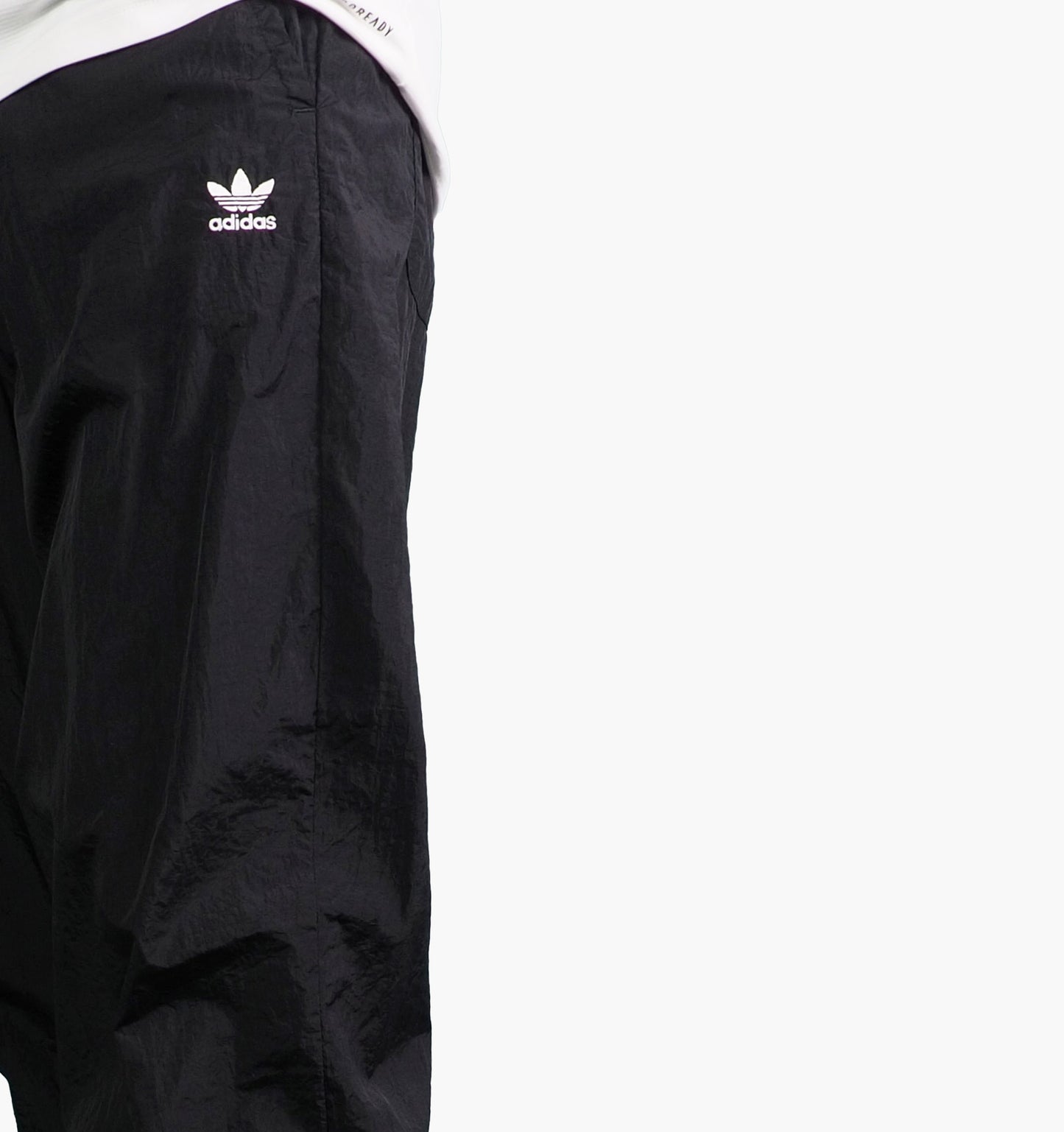 Adidas Nylon Track Pants Gesticktes Logo (S)