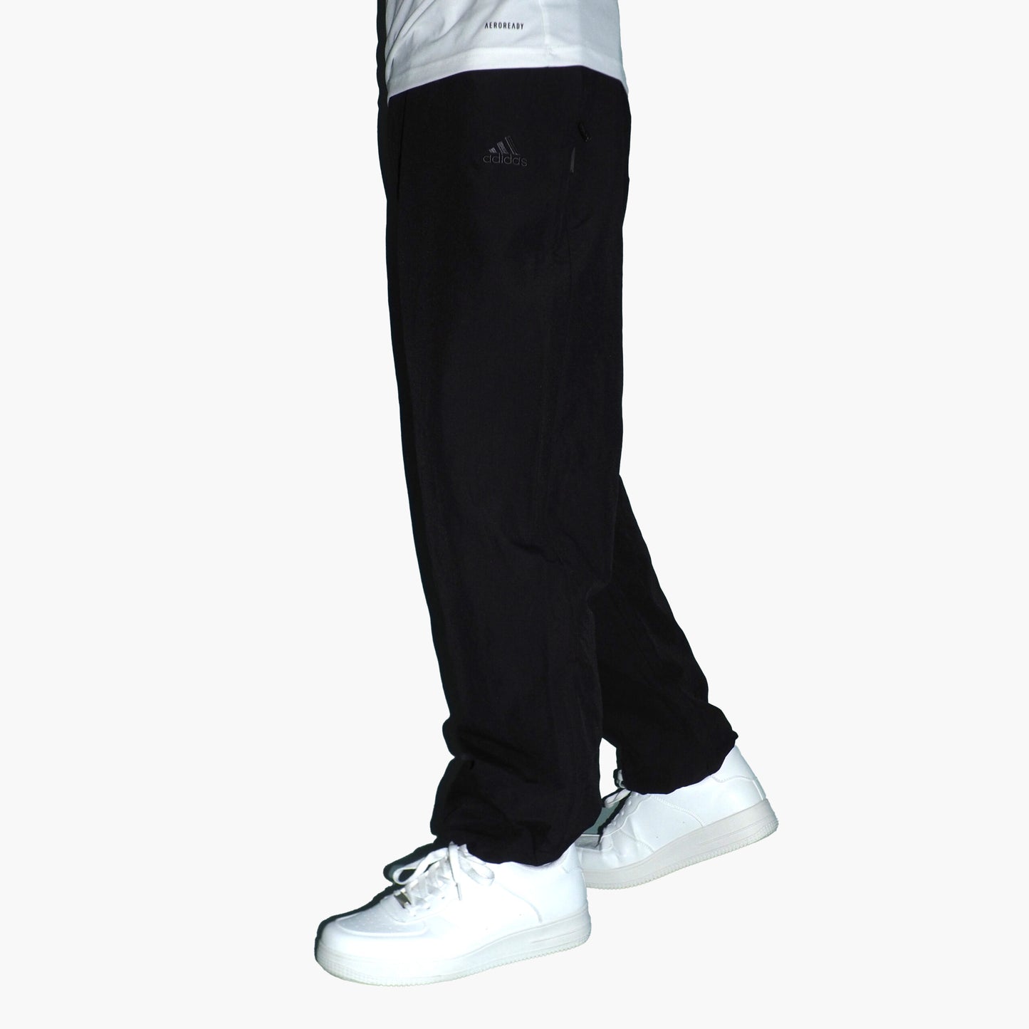 Adidas Nylon track Pants Gesticktes Logo (L)