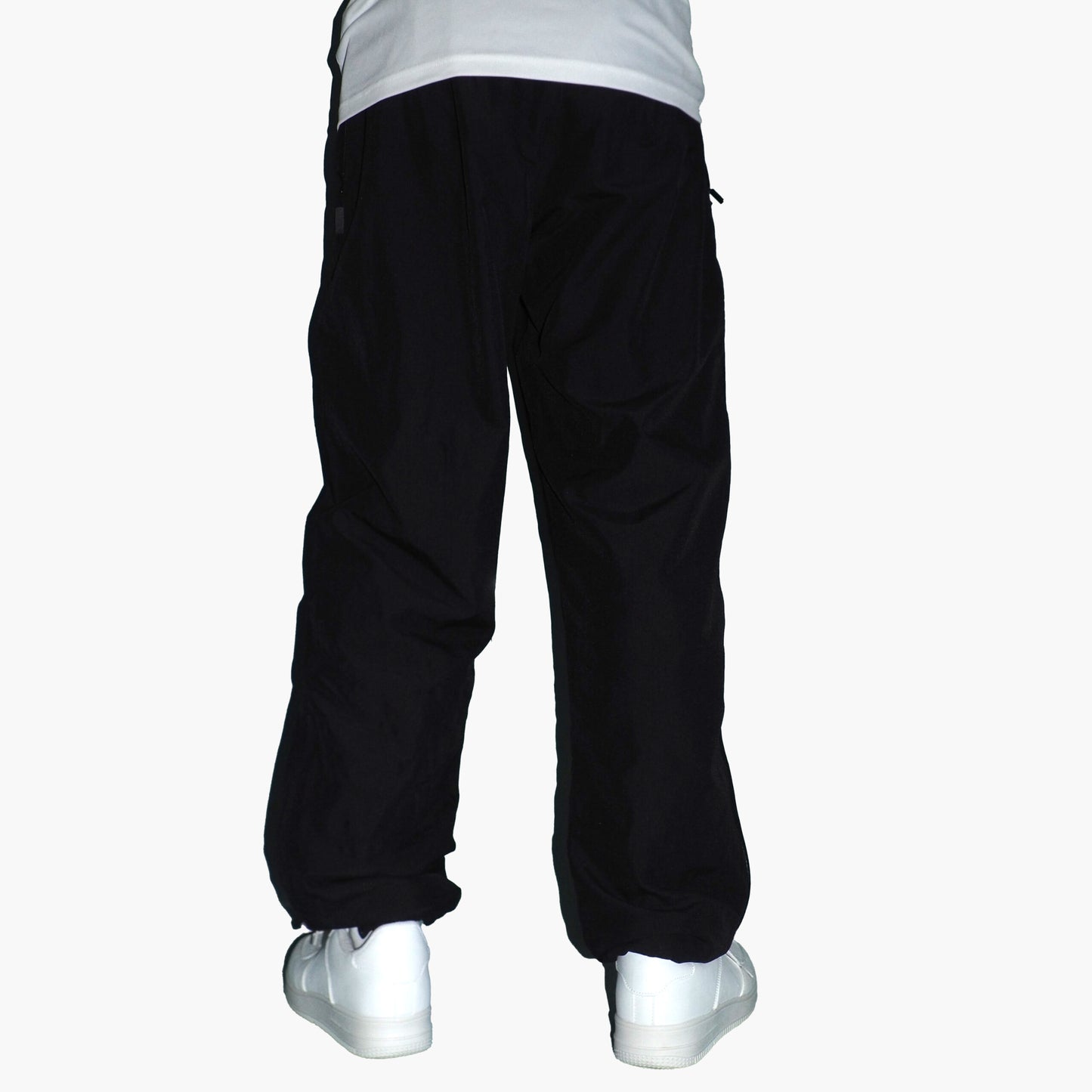 Adidas Nylon track Pants Gesticktes Logo (L)