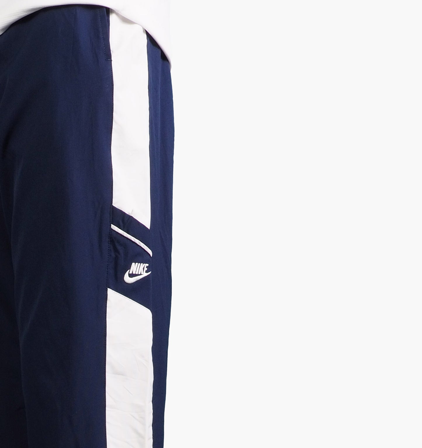 Nike Nylon Track Pants Gesticktes Logo (S)