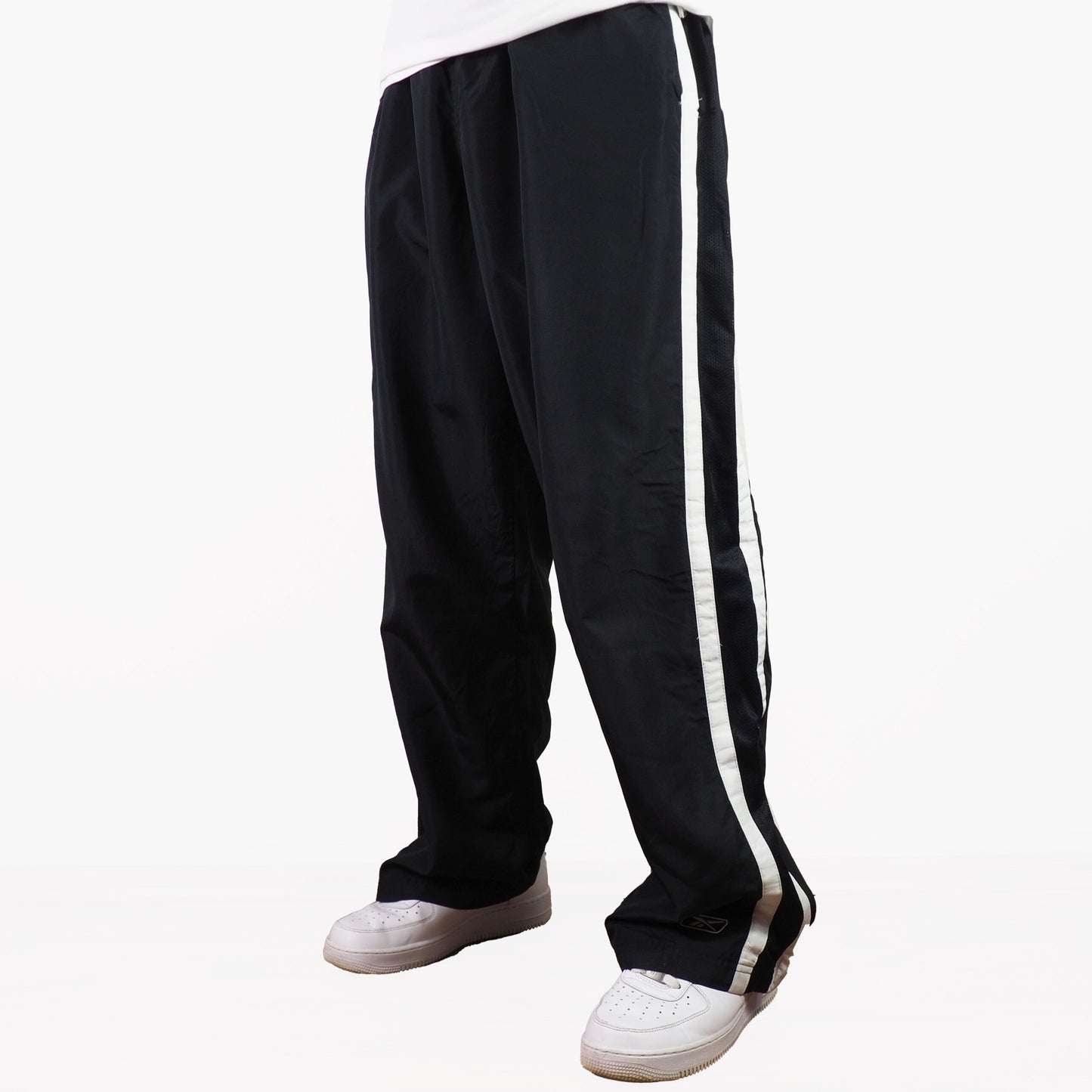 Reebok Nylon Track Pants Gesticktes Logo (XL)