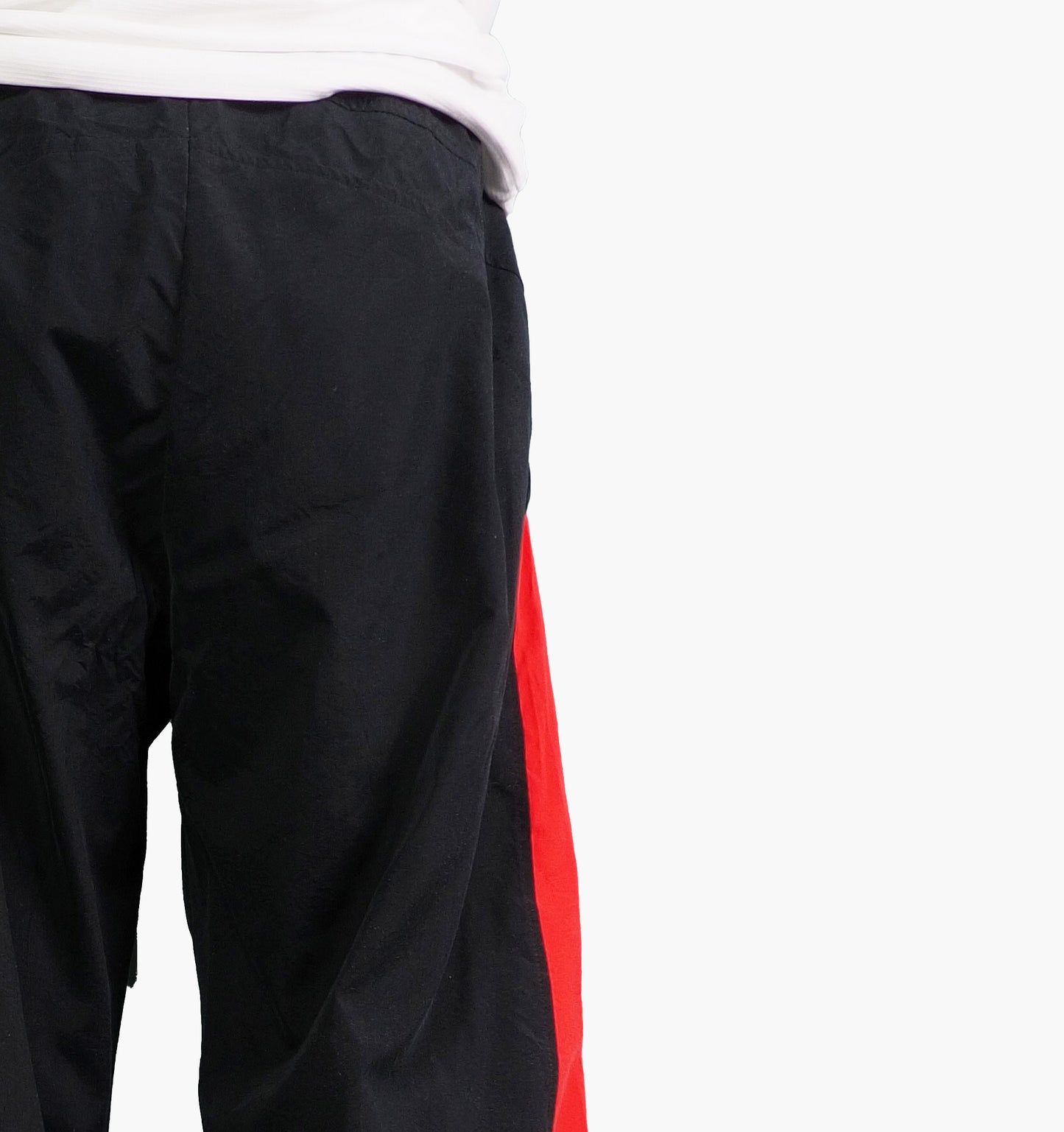 Nike Nylon Track Pants Gesticktes Logo (L)
