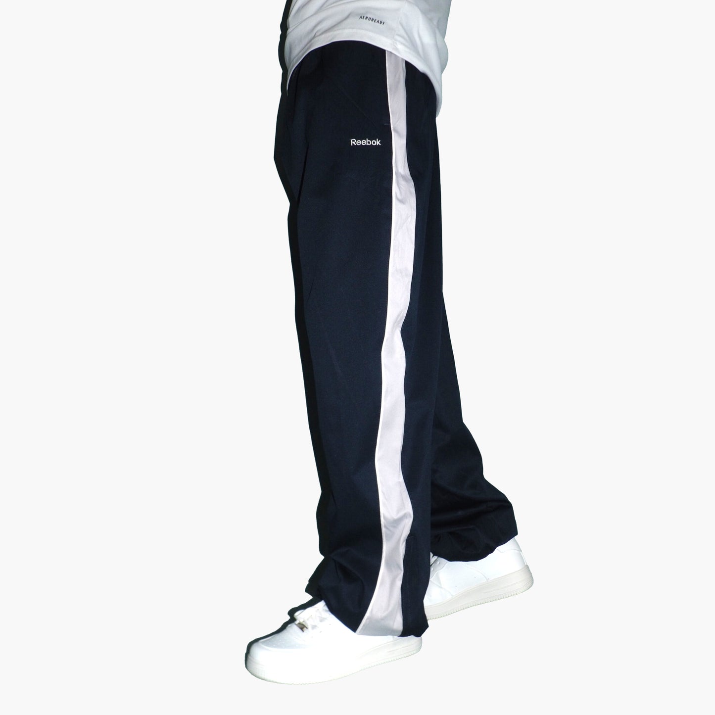 Reebok Nylon Track Pants Gesticktes Logo (L)