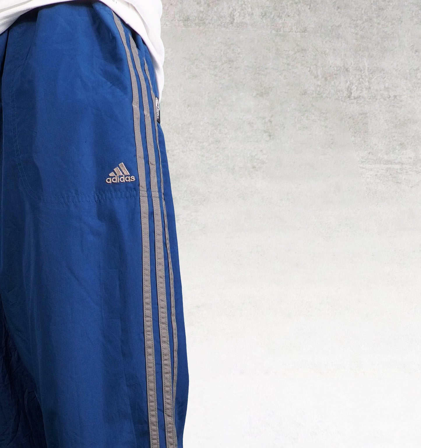 Adidas Rare Nylon Track Pants Gesticktes Logo (S)
