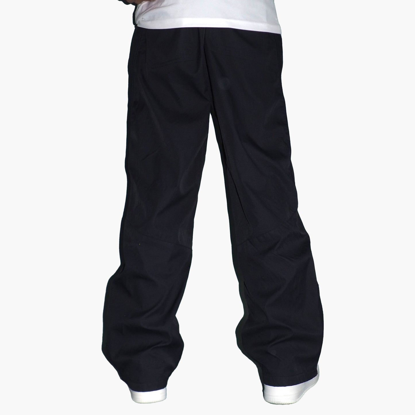 Adidas Nylon Track Pants Gesticktes Logo (L)