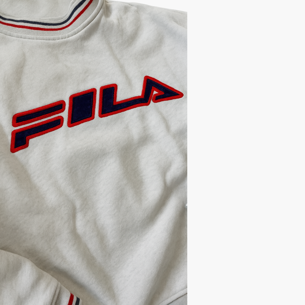 FILA Vintage Crewneck Sweatshirt Embroidered Logo (S)