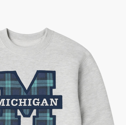 Vintage Dressing USA Michigan University Sweatshirt Embroidered Logo (XL)