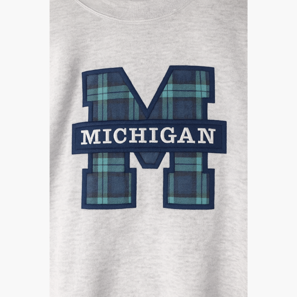 Vintage Dressing USA Michigan University Sweatshirt Embroidered Logo (XL)