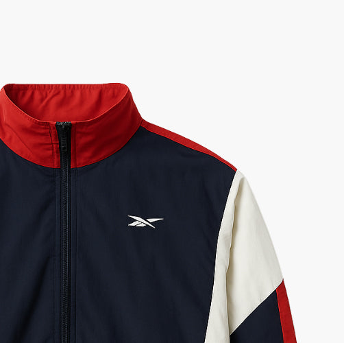 Reebok Jacket Embroidered Logo (M)