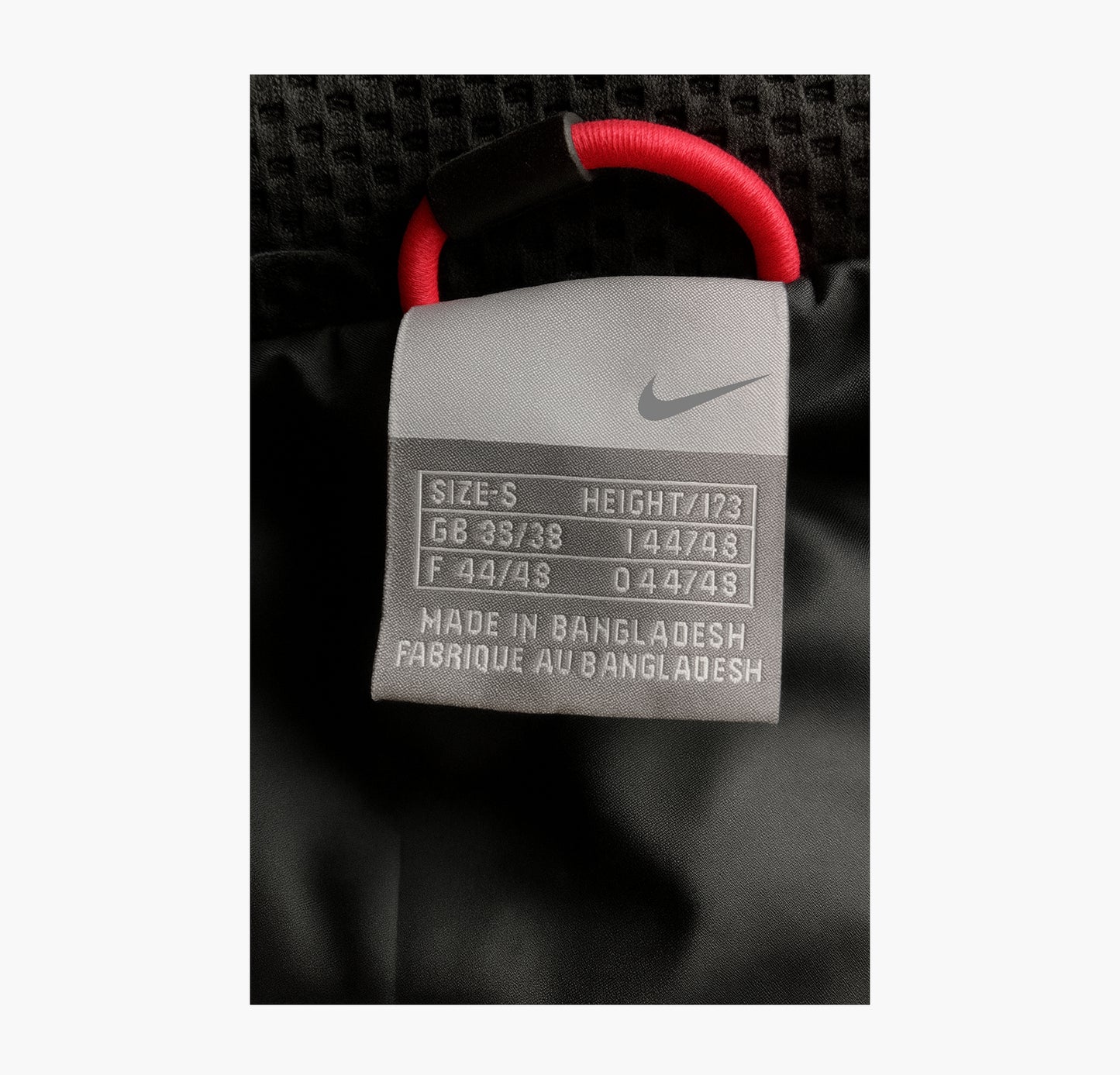 Nike Vintage Puffer Coat 00’s Black / White (S)