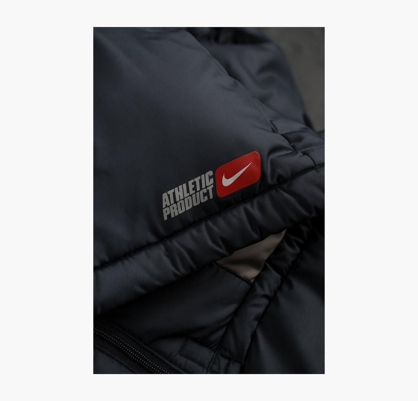 Nike Waterproof Puffer Jacket Black / Navy (M)