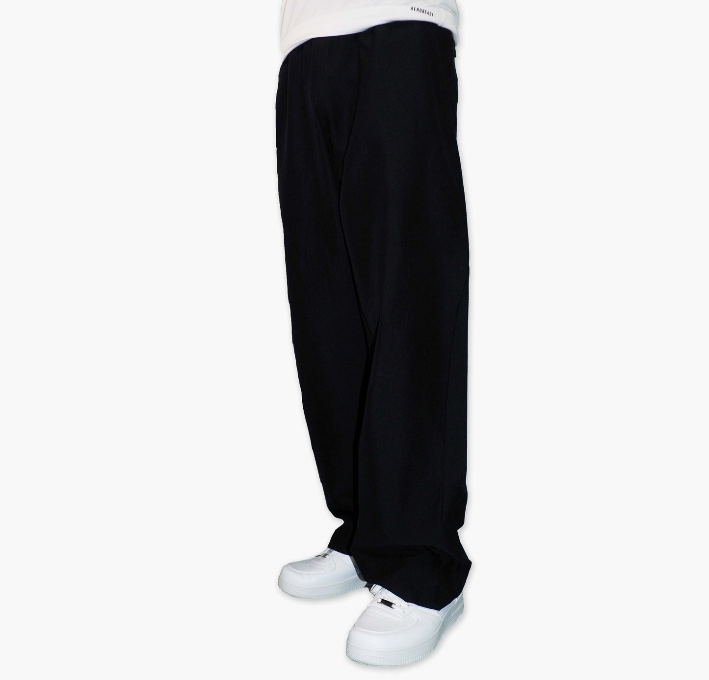 Nike Nylon Track Pants Gesticktes Logo (S)