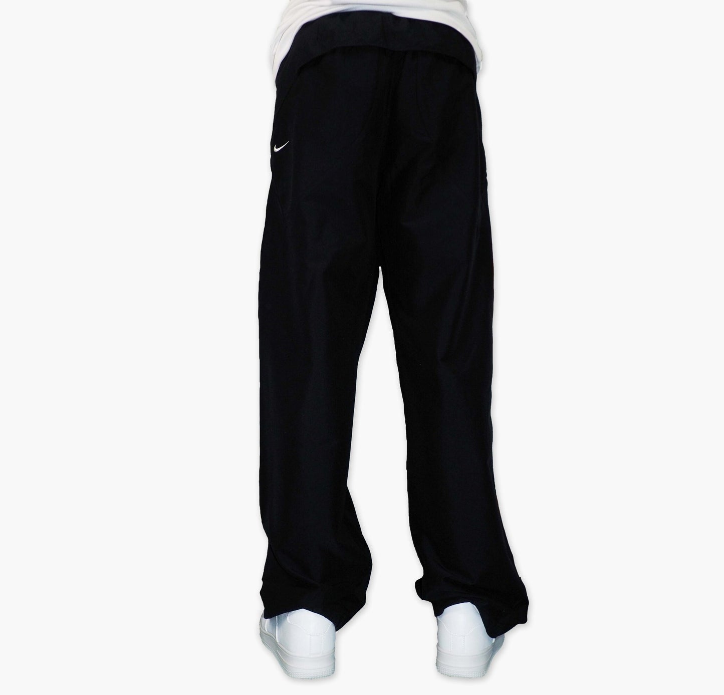 Nike Nylon Track Pants Gesticktes Logo (S)