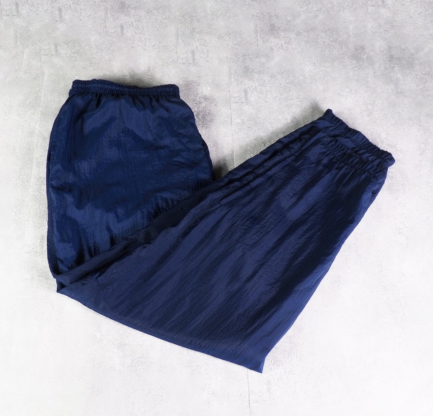 Nike Nylon Track Pants Gesticktes Logo (XXL)