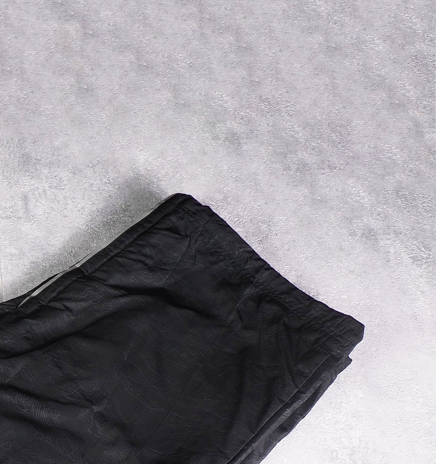 Nike Nylon Track Pants Gesticktes Logo (XXL)