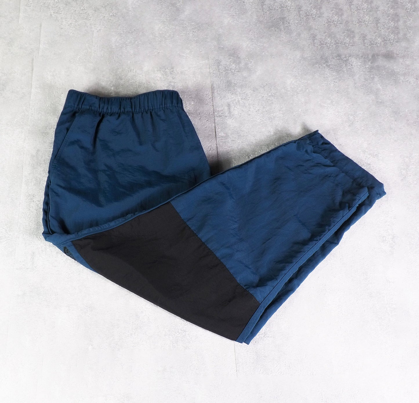 The North Face 3/4 Nylon Track Pants Gesticktes Logo (XL)