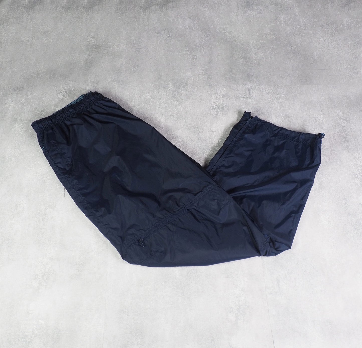 Nike Nylon Track Pants Gesticktes Logo (XXL)