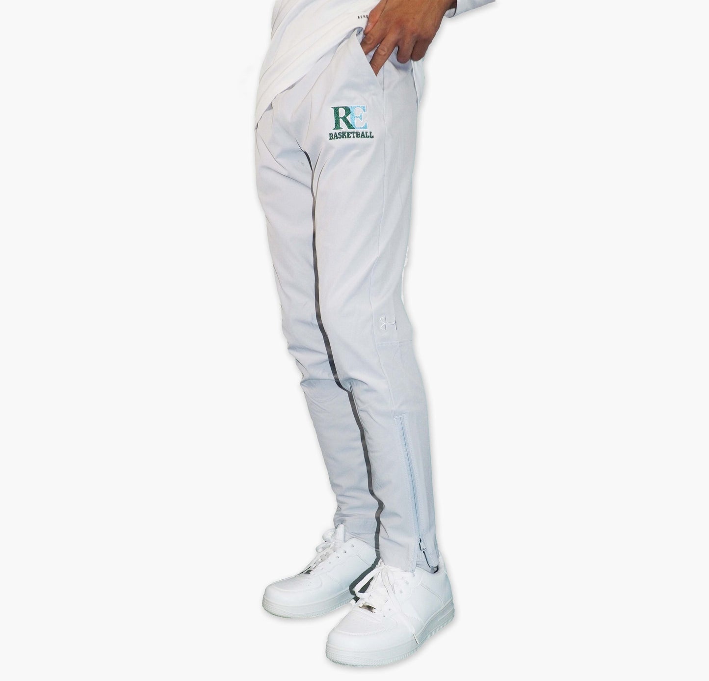 Under Armour Nylon Track Pants Gesticktes Logo (XS)