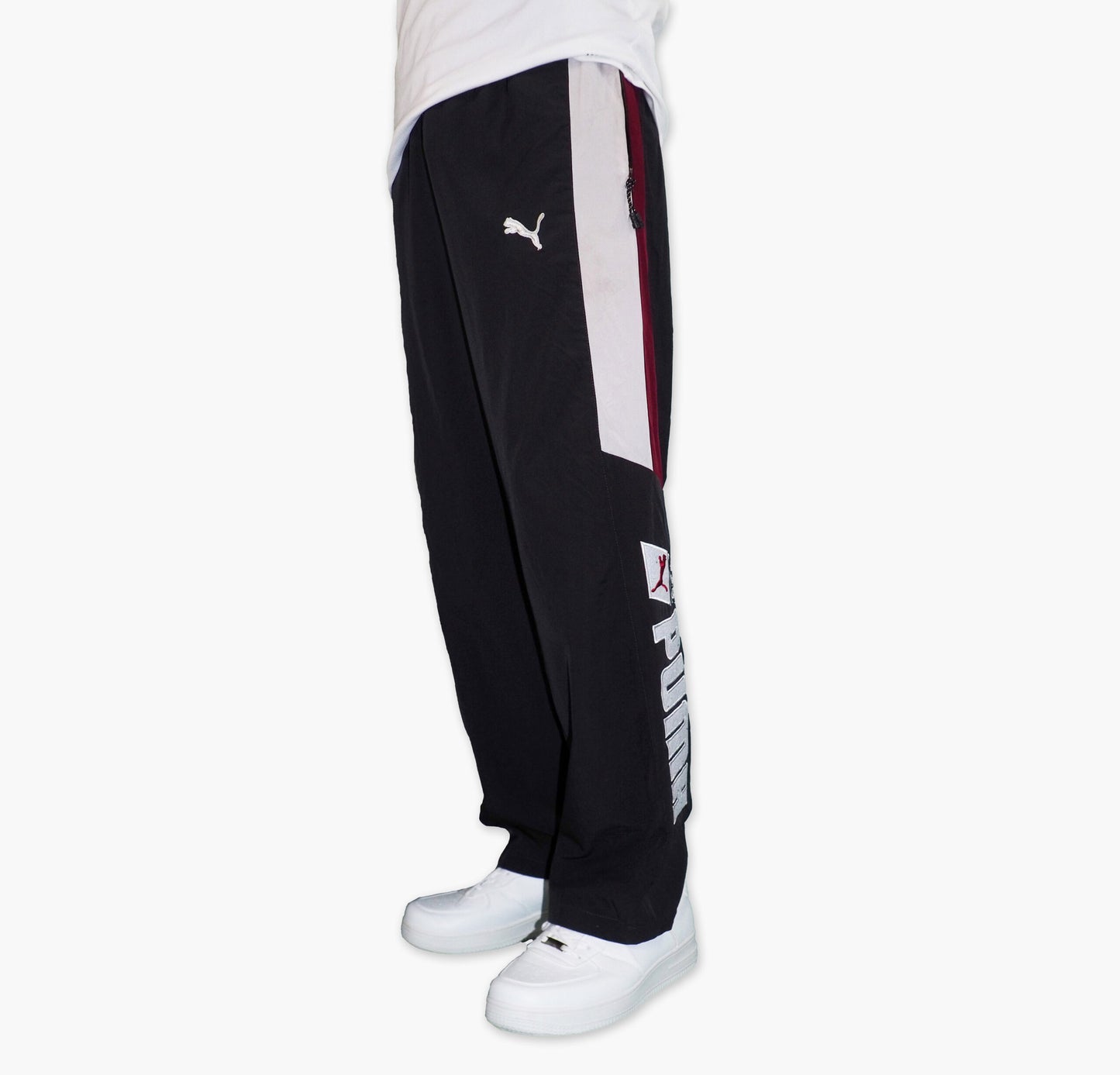 Puma Nylon Track Pants Gesticktes Logo (M)