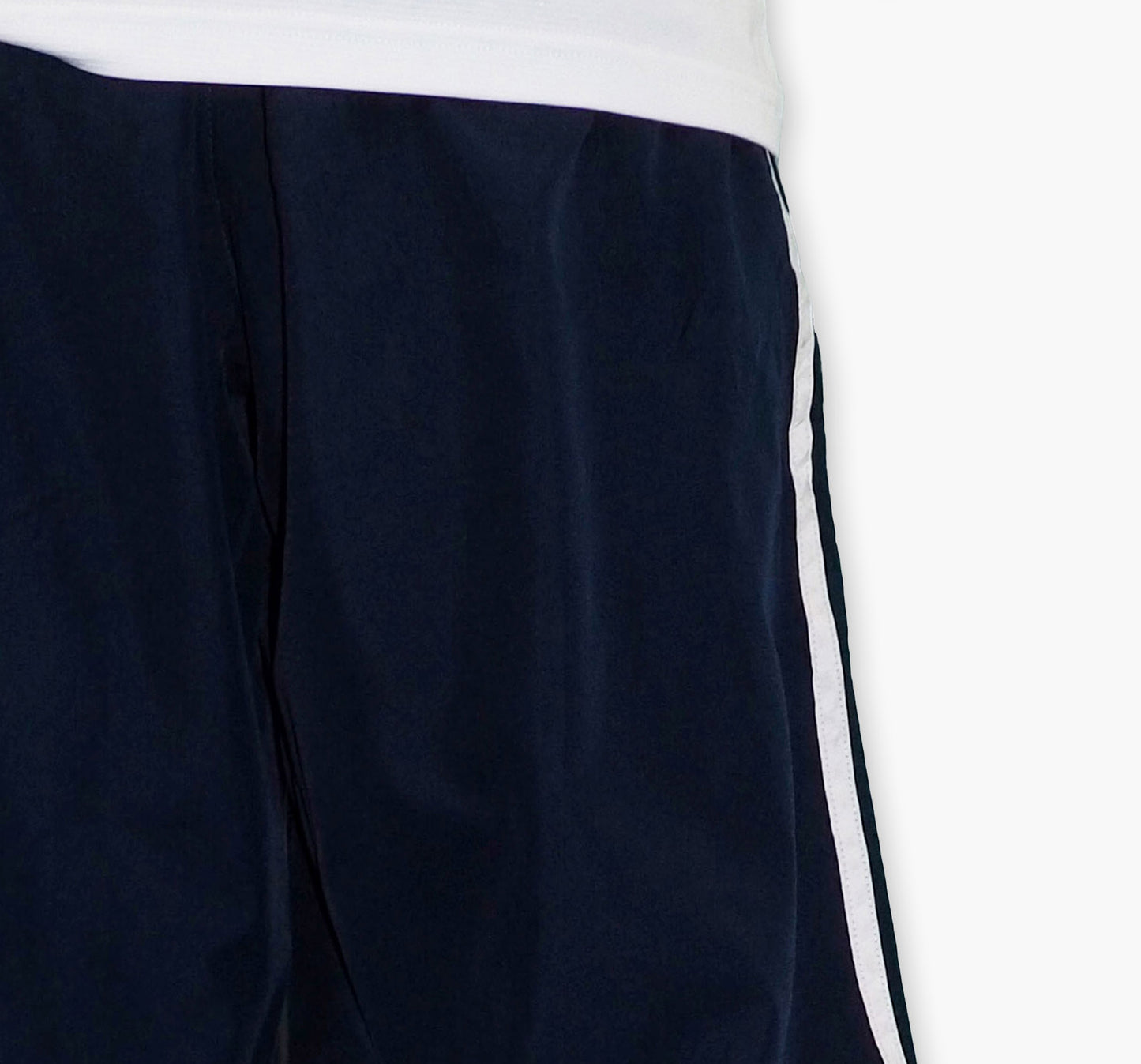 Adidas Nylon Track Pants Gesticktes Logo (M)
