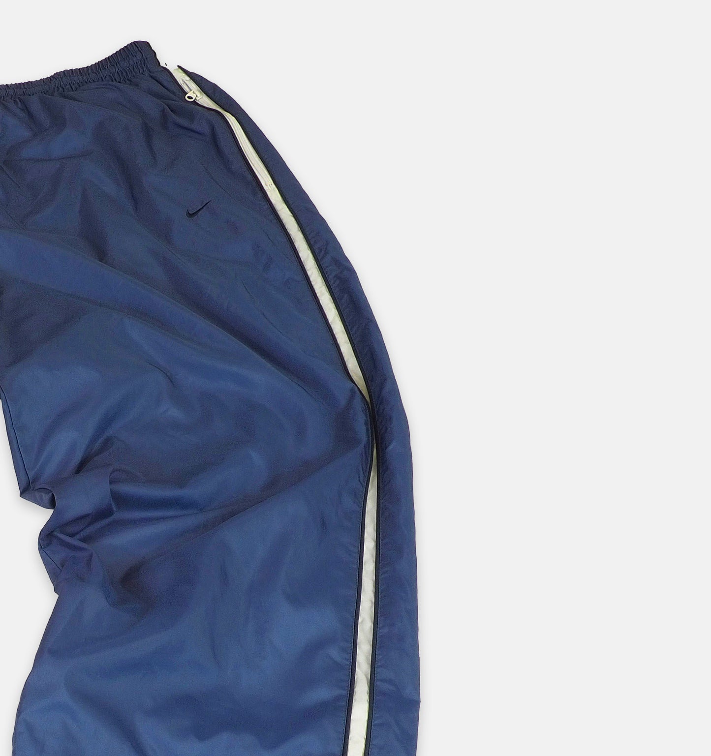 Nike Nylon Track Pants Gesticktes Logo (XL)