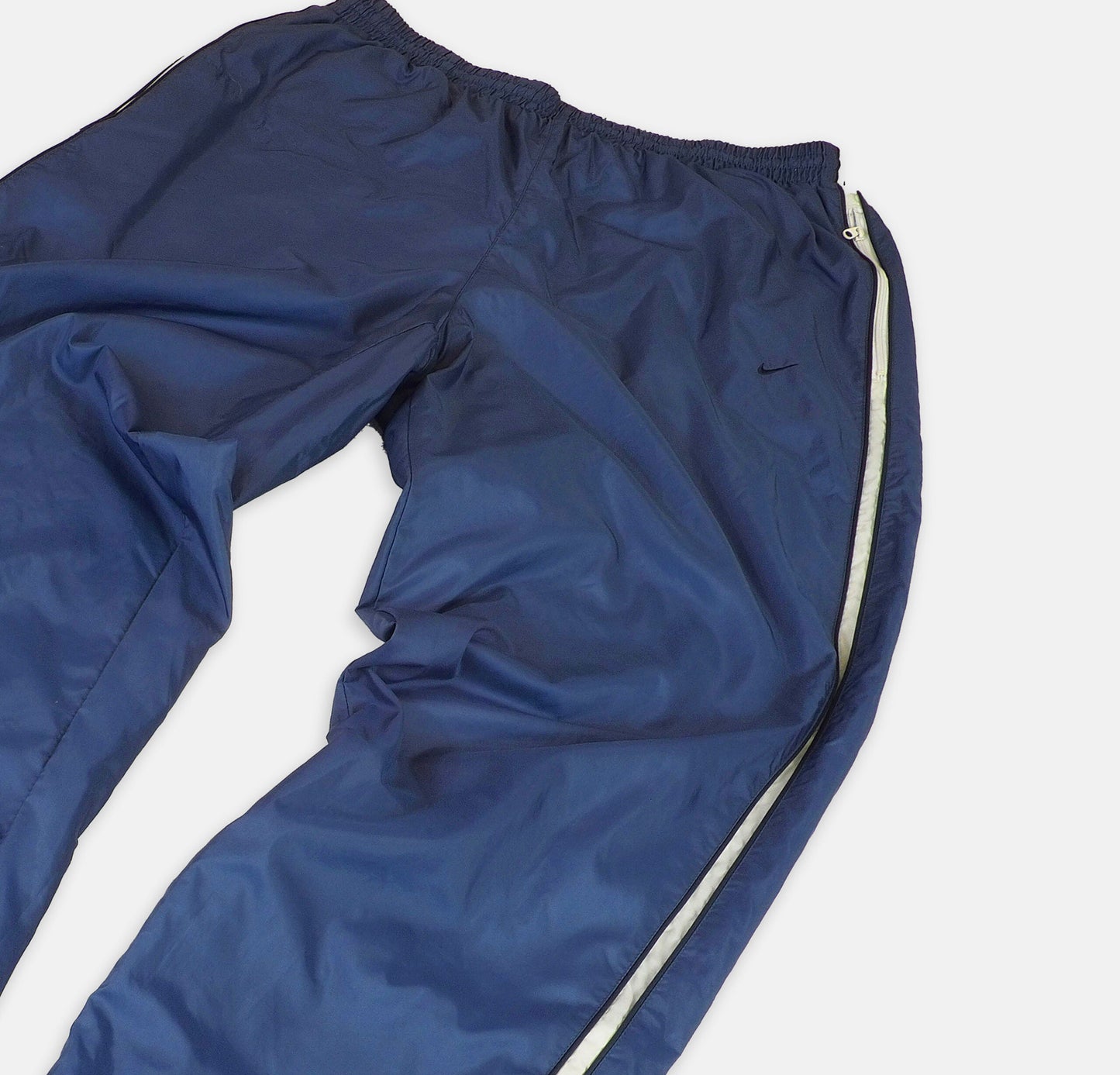 Nike Nylon Track Pants Gesticktes Logo (XL)