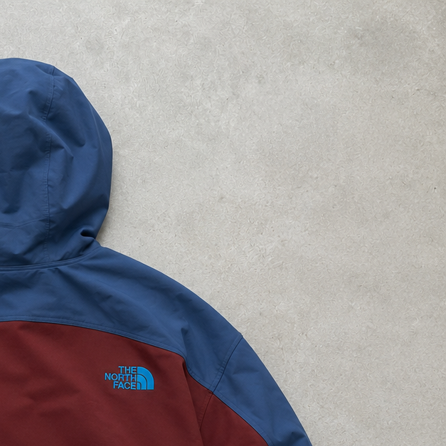 The North Face Jacket Burgunderrot, Hellblau Rare (L)