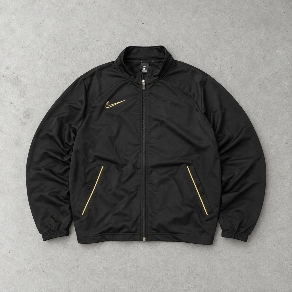 Nike Tracksuit Black Rare (M)