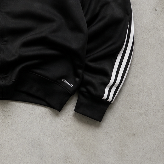 Adidas Jacket Schwarz Limited (M) Stitched Logo