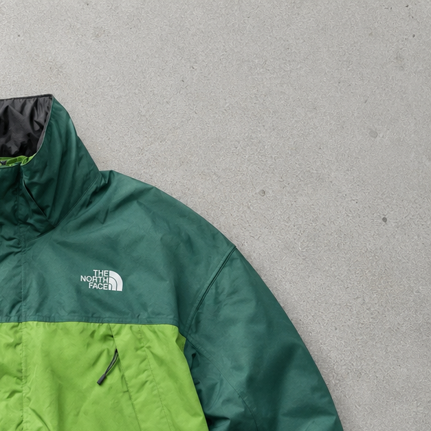 The North Face Windbreaker Green Rare (L)