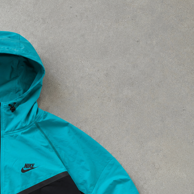 Nike Windbreaker Türkis, Black Limited (Size L)