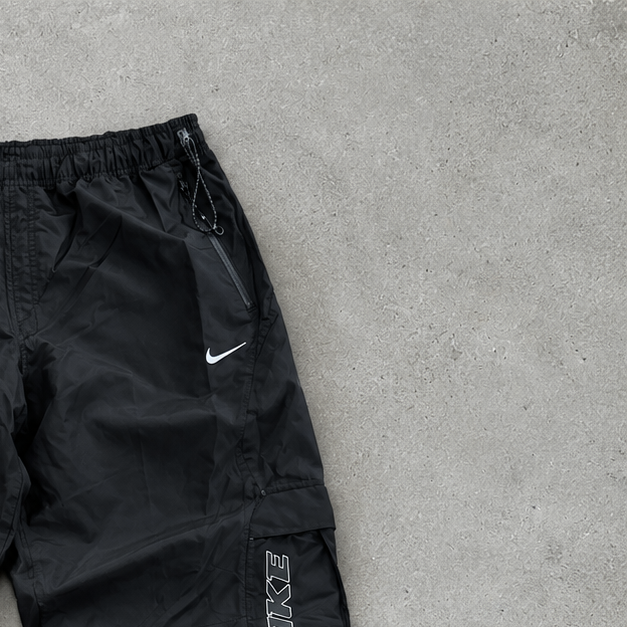 Nike Track Pants Schwarz Limited (XL)