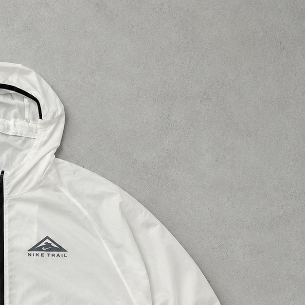 Nike Jacket Weiß Rare (Size L)