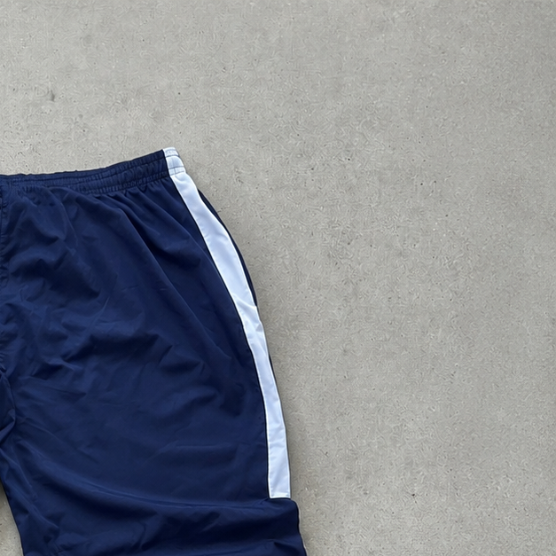 Nike Joggers Marineblau Limited (S)