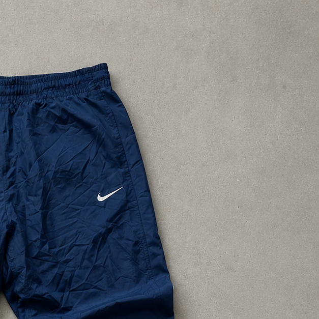 2005 Nike Joggers Marineblau Rare Stitched Logo (M)