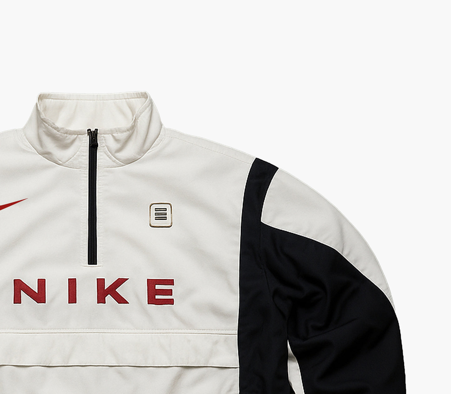 Nike Vintage 90’s/2000’s White/Black/Red Windbreaker (L)