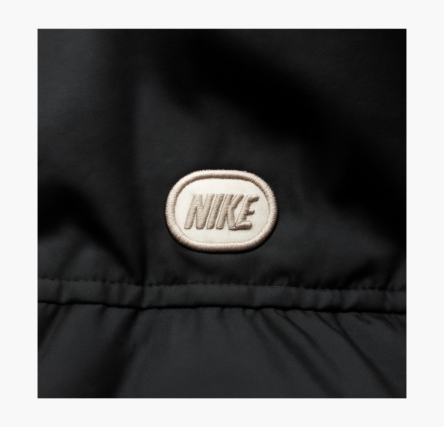 Nike Y2K Vintage Puffer Jacket Black / Grey (L)