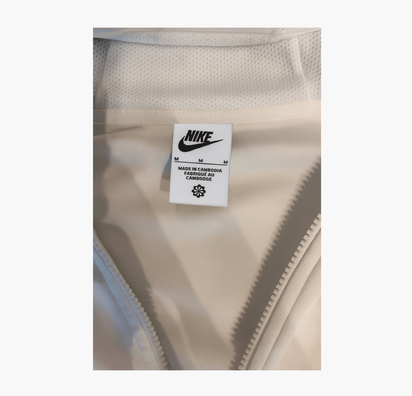 Nike White Tracksuit Set (S/M)