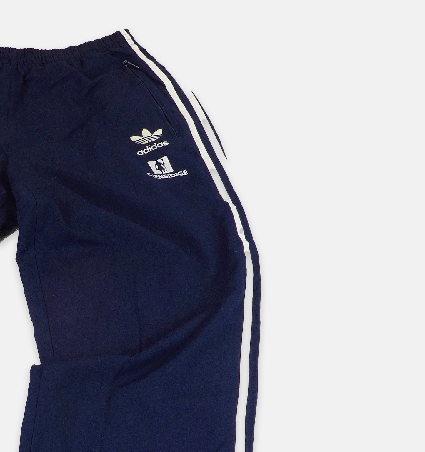 Adidas Nylon Track Pants Gesticktes Logo (L)