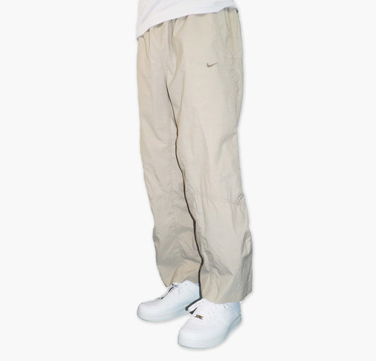 Nike Cargo Pants Gesticktes Logo (S)
