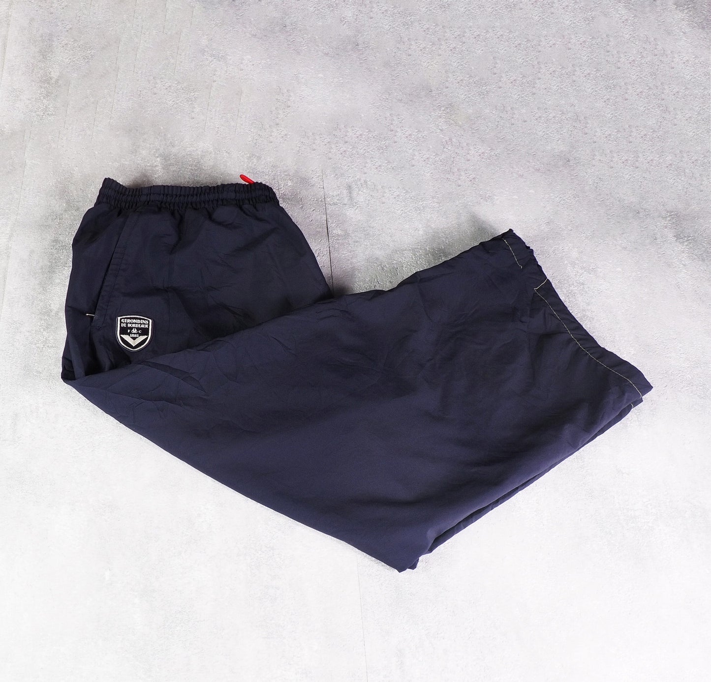 Puma Bordeaux Nylon Shorts Gesticktes Logo (XXL)
