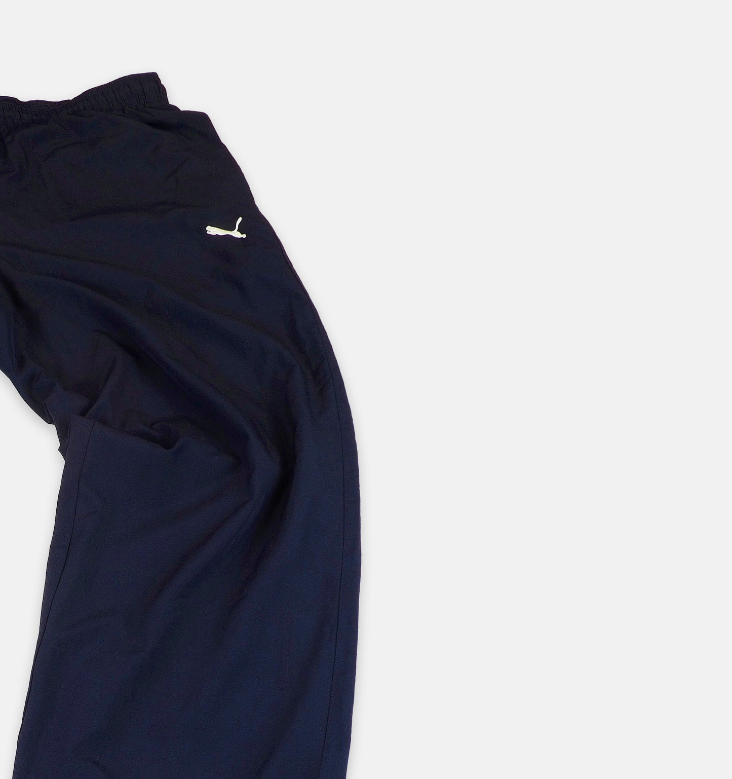 Puma Nylon Track Pants Gesticktes Logo (L)