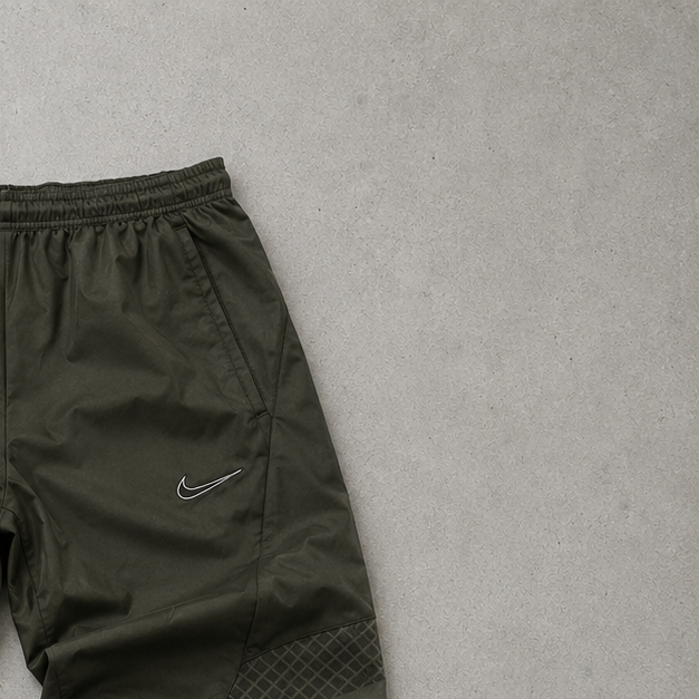 Nike Pants Khaki, Schwarz Limited (L)