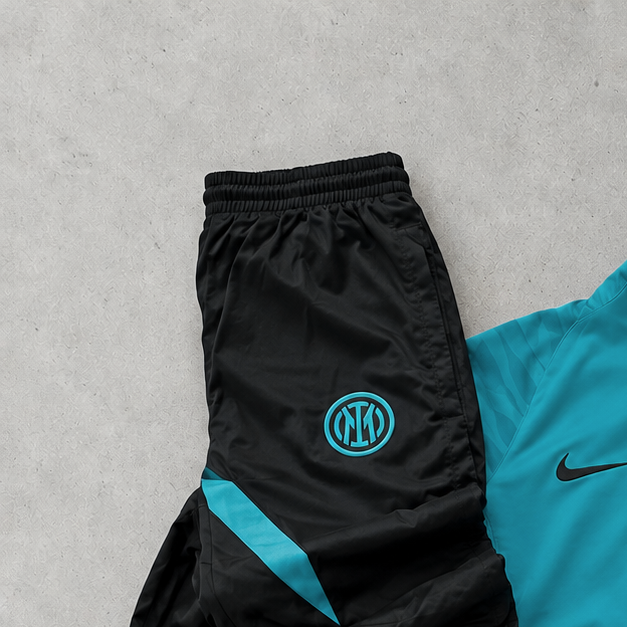 Inter Milan Nike Tracksuit Turquoise Rare (M)