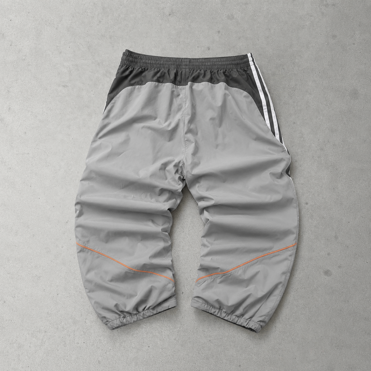 Adidas Pants Grau Rare (Size M)