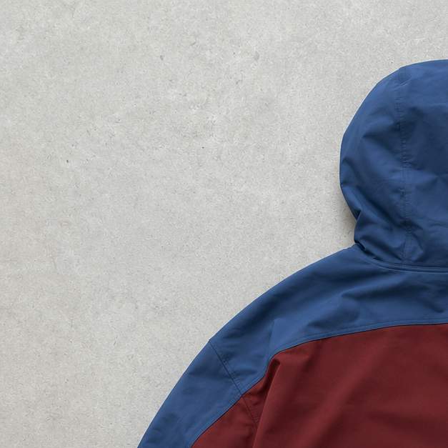 The North Face Jacket Burgunderrot, Hellblau Rare (L)
