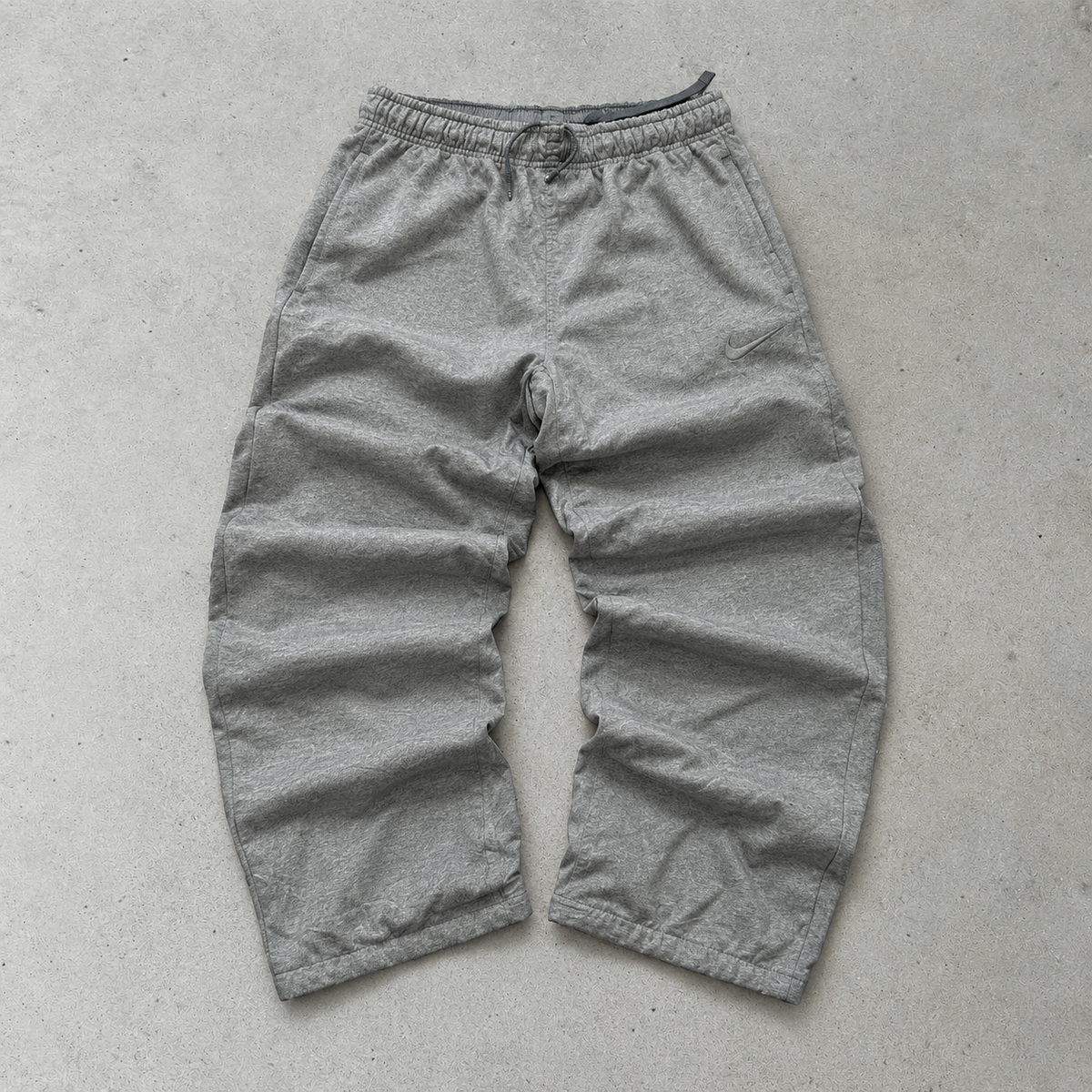 Nike Track Pants Grau Rare (L)