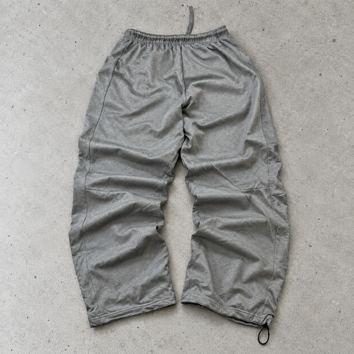 Nike Track Pants Grau Rare (L)